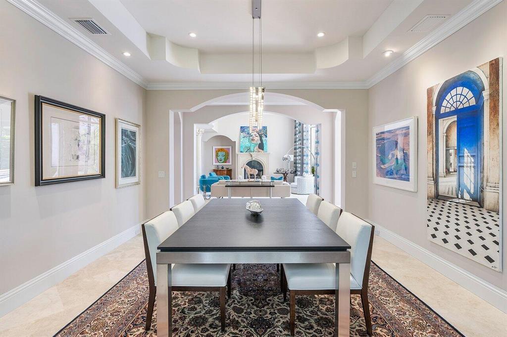 ROYAL PALM YACHT & COUNTRY CLUB - Residential