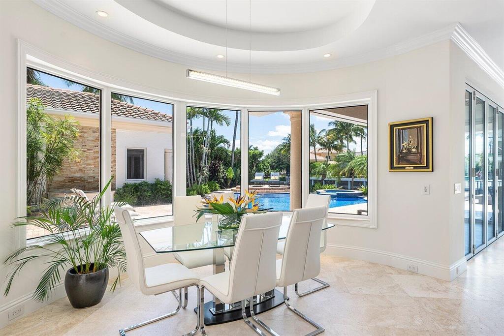 ROYAL PALM YACHT & COUNTRY CLUB - Residential