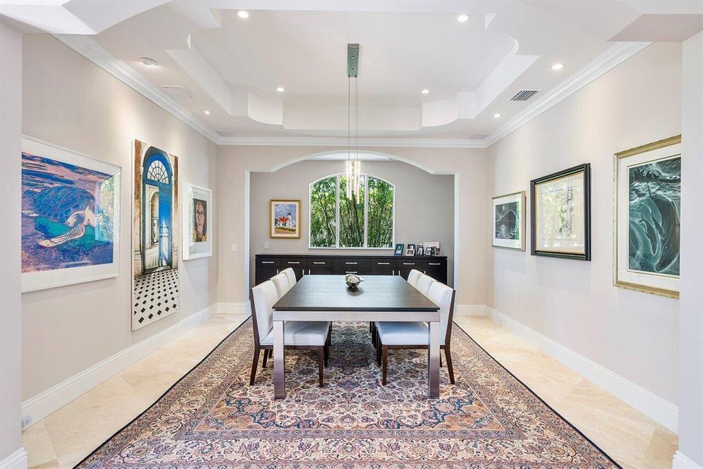 ROYAL PALM YACHT & COUNTRY CLUB - Residential