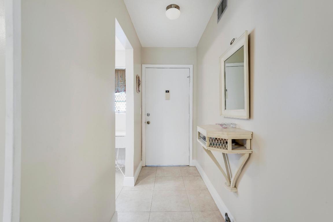 2223 NE 1st Court 105