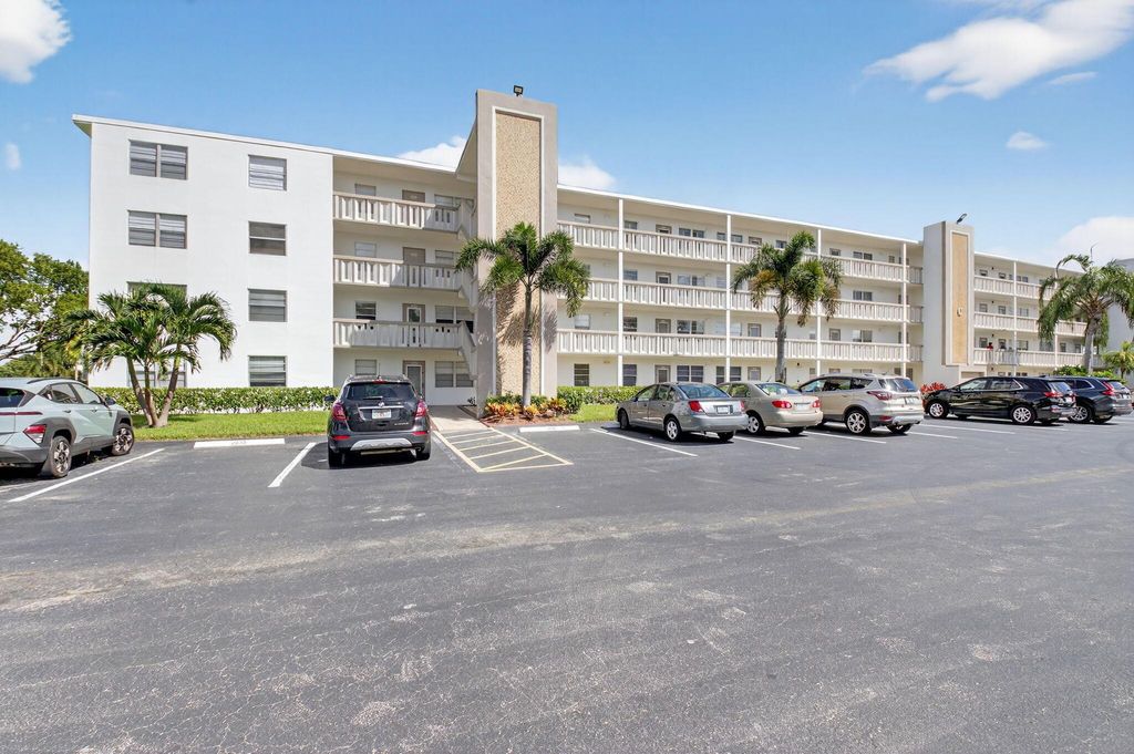Photo of 4054 Rexford C, Boca Raton, FL 33434 (MLS # R11134370)