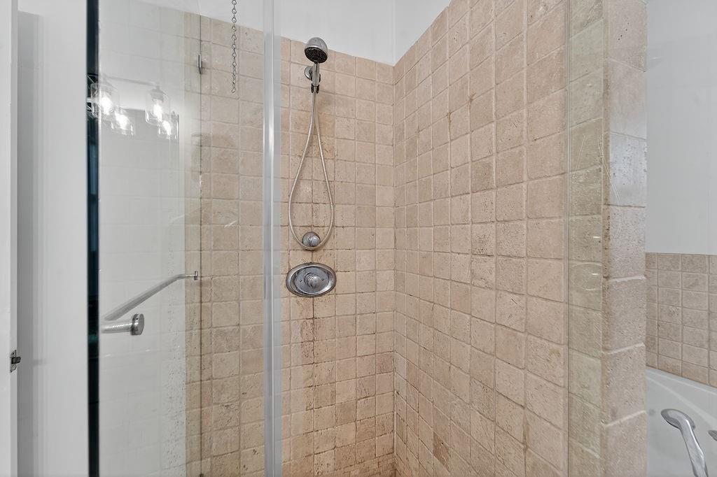 Del Raton Park - Residential Lease