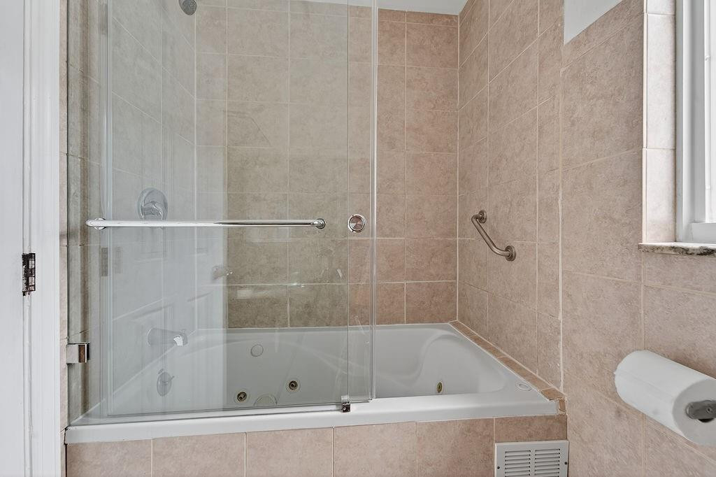 Tropic Isle - Residential Lease