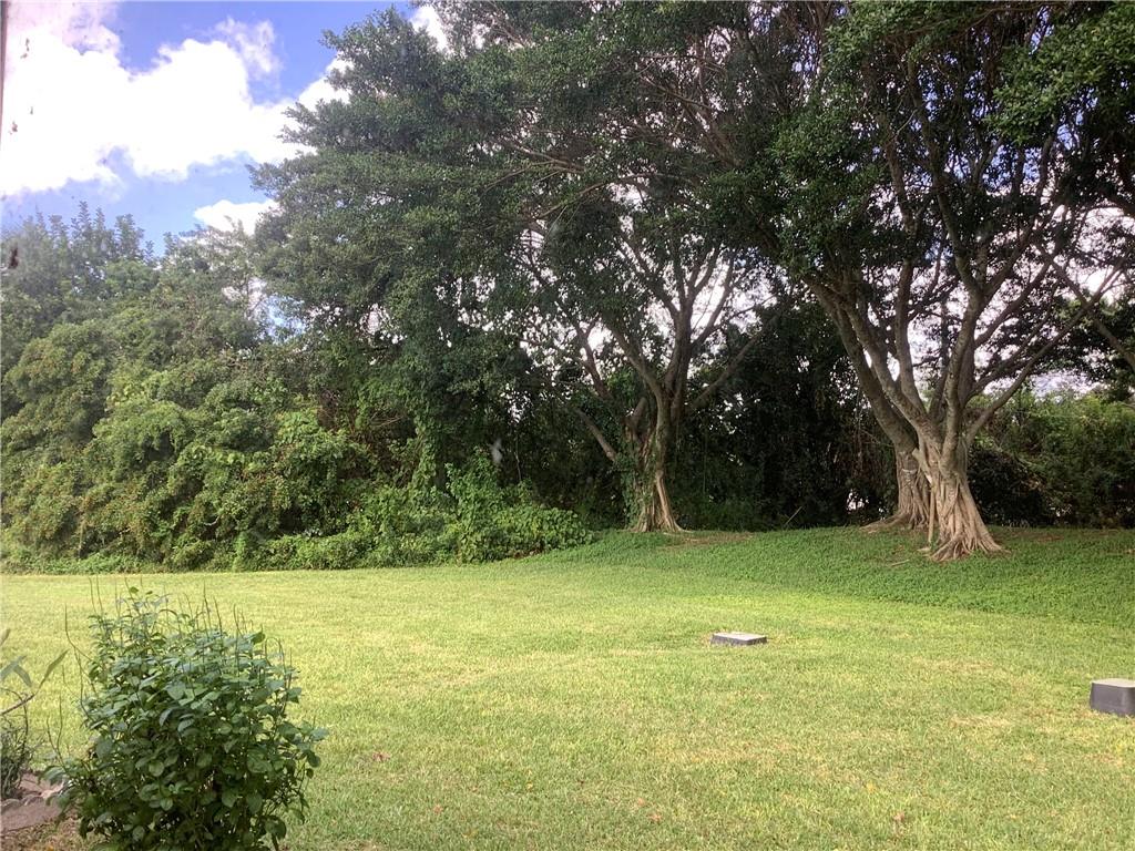 Pine Ridge At Delray Beac - Residential Lease
