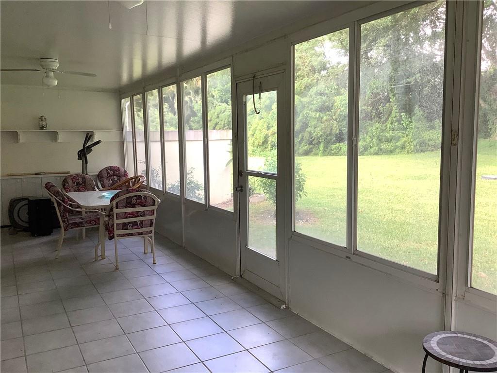 Pine Ridge At Delray Beac - Residential Lease