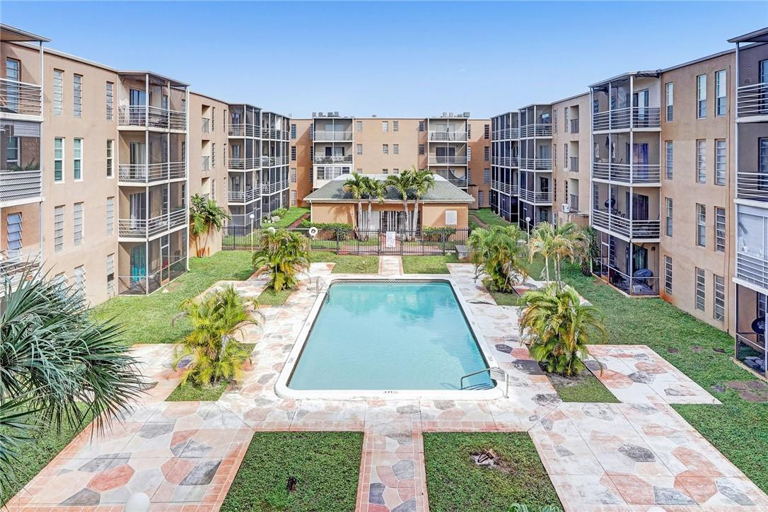 Town Square Association - Residential
