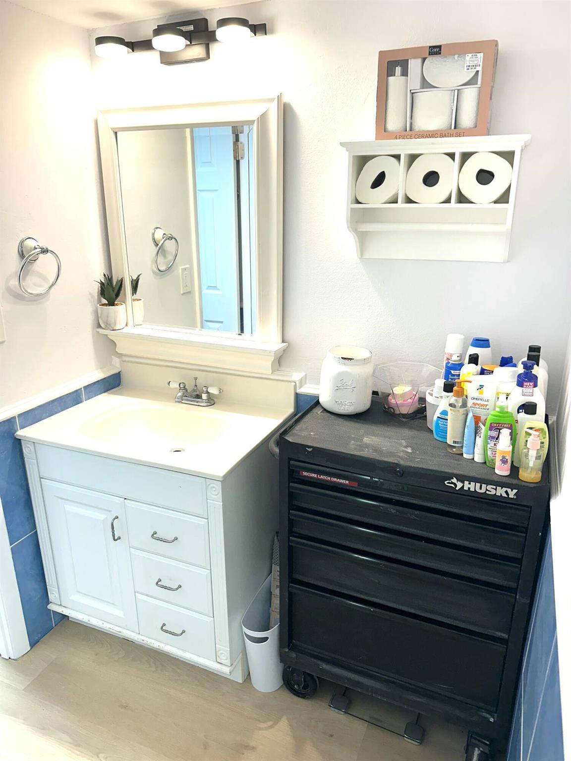 LE CHATEAU ROYAL COND - Residential