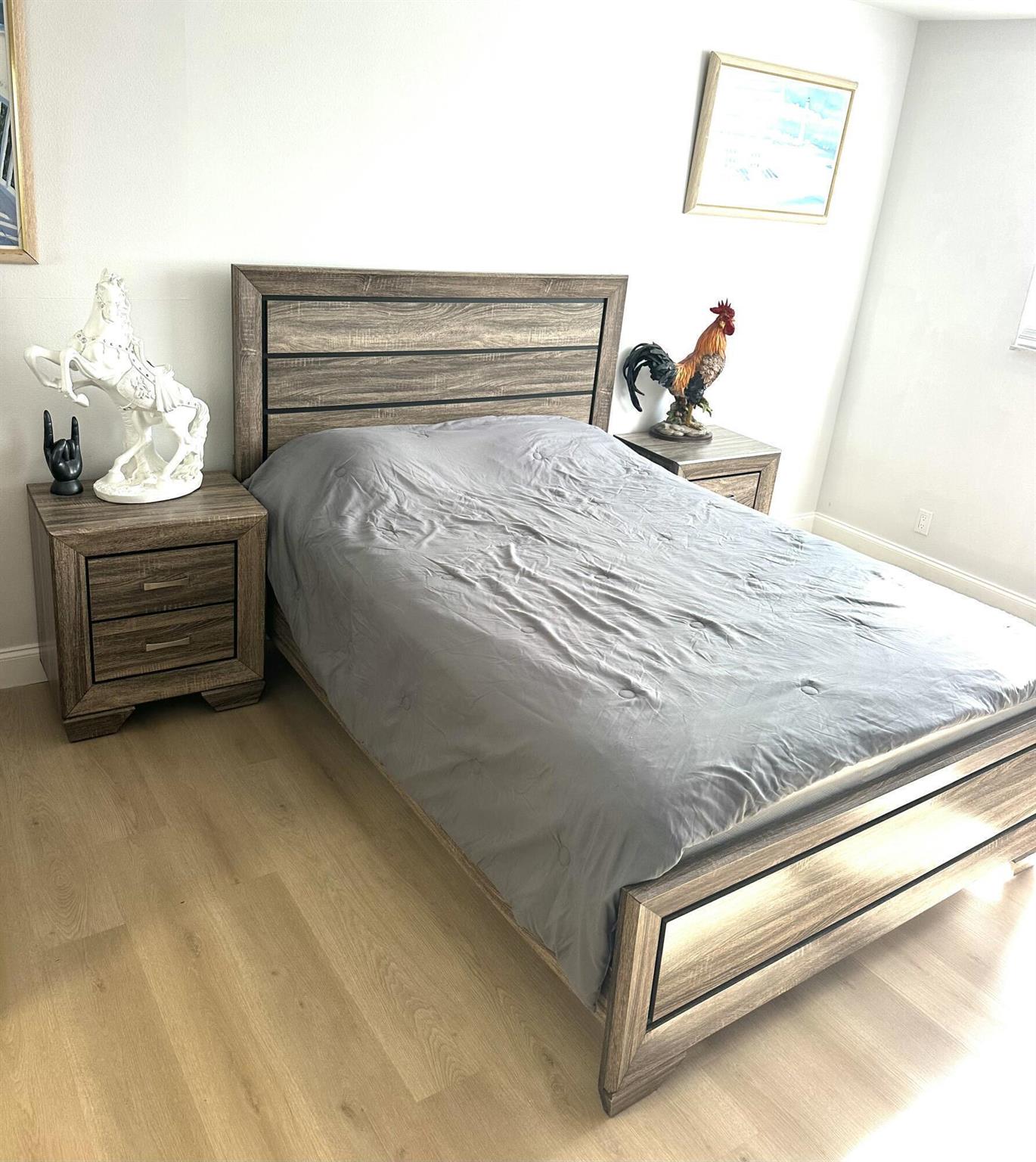 LE CHATEAU ROYAL COND - Residential