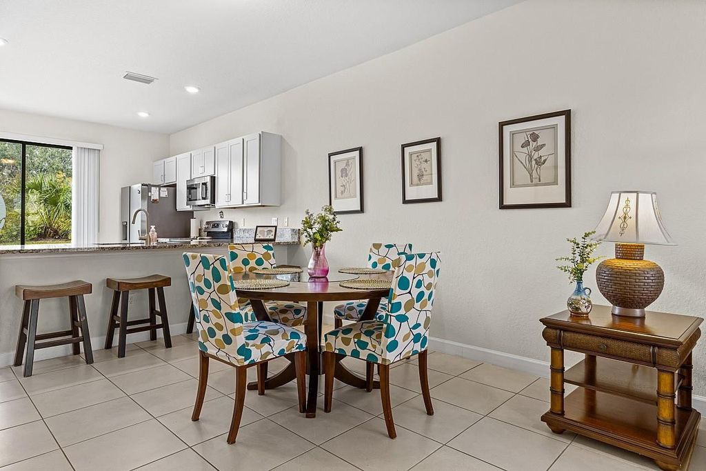 Photo of 10117 W Villa Circle #10117, Vero Beach, FL 32966 (MLS # F10549645)