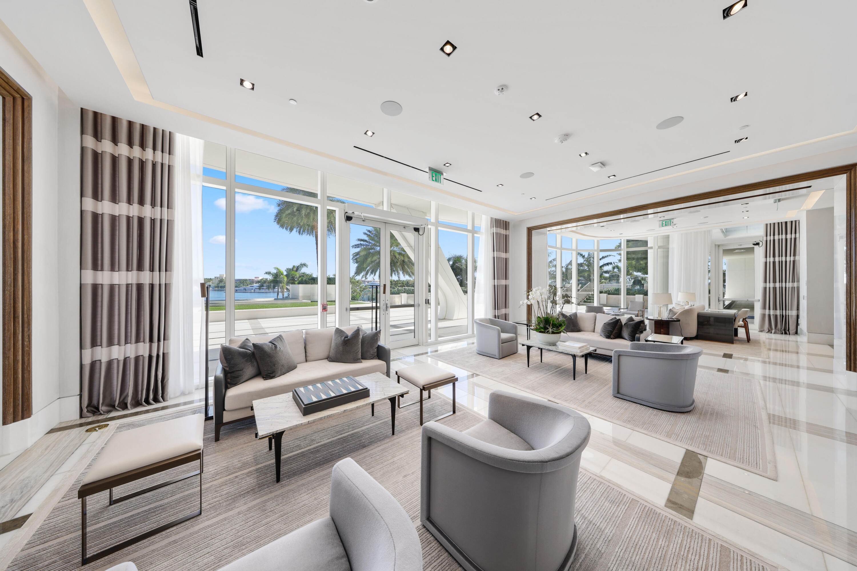 BRISTOL CONDO - Residential