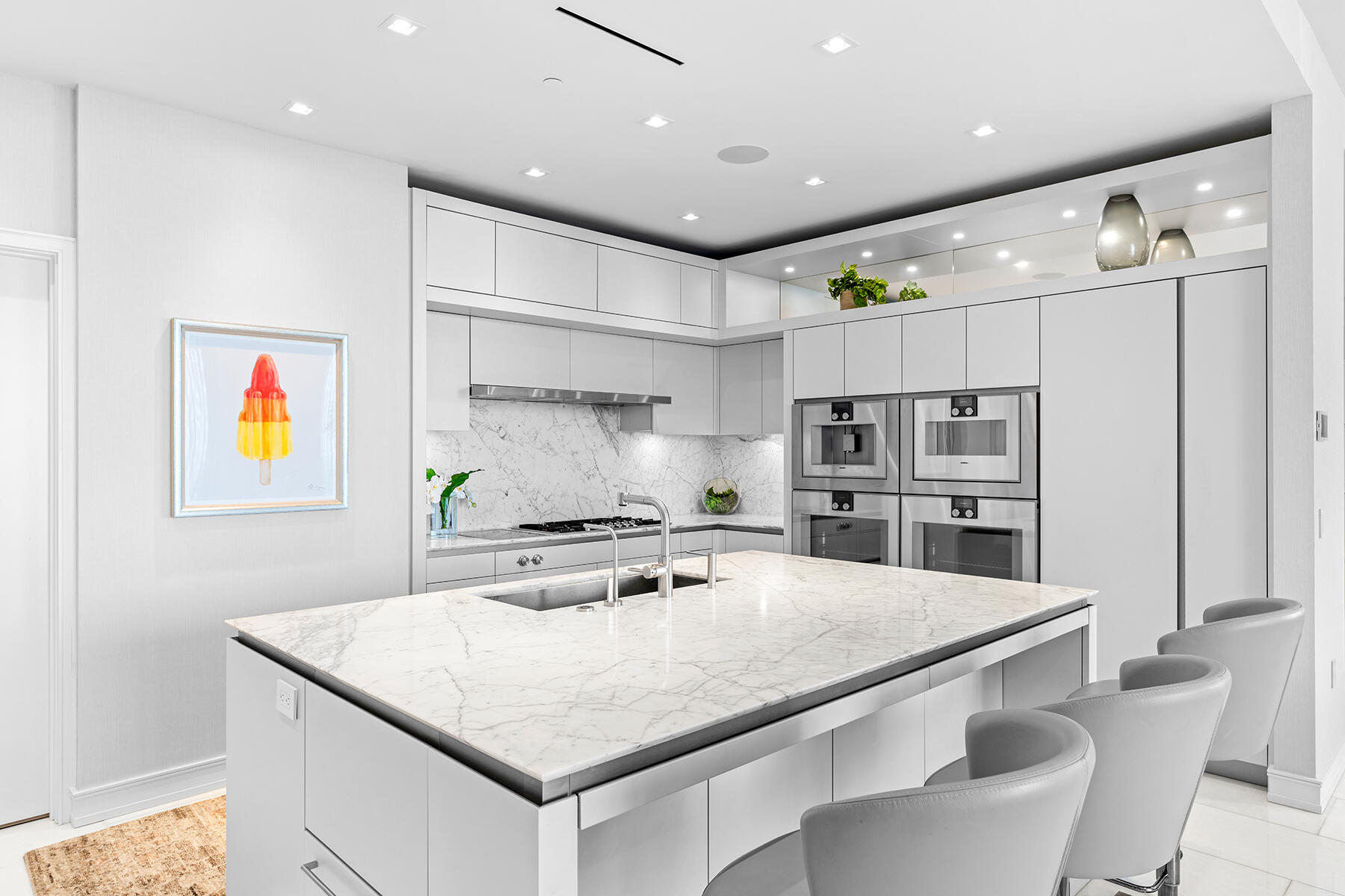 BRISTOL CONDO - Residential