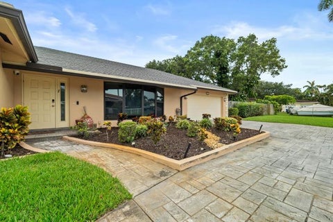 Tiny photo for 2409 SW 27th Avenue, Fort Lauderdale, FL 33312 (MLS # B26046120)