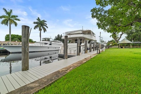 Tiny photo for 2409 SW 27th Avenue, Fort Lauderdale, FL 33312 (MLS # B26046120)