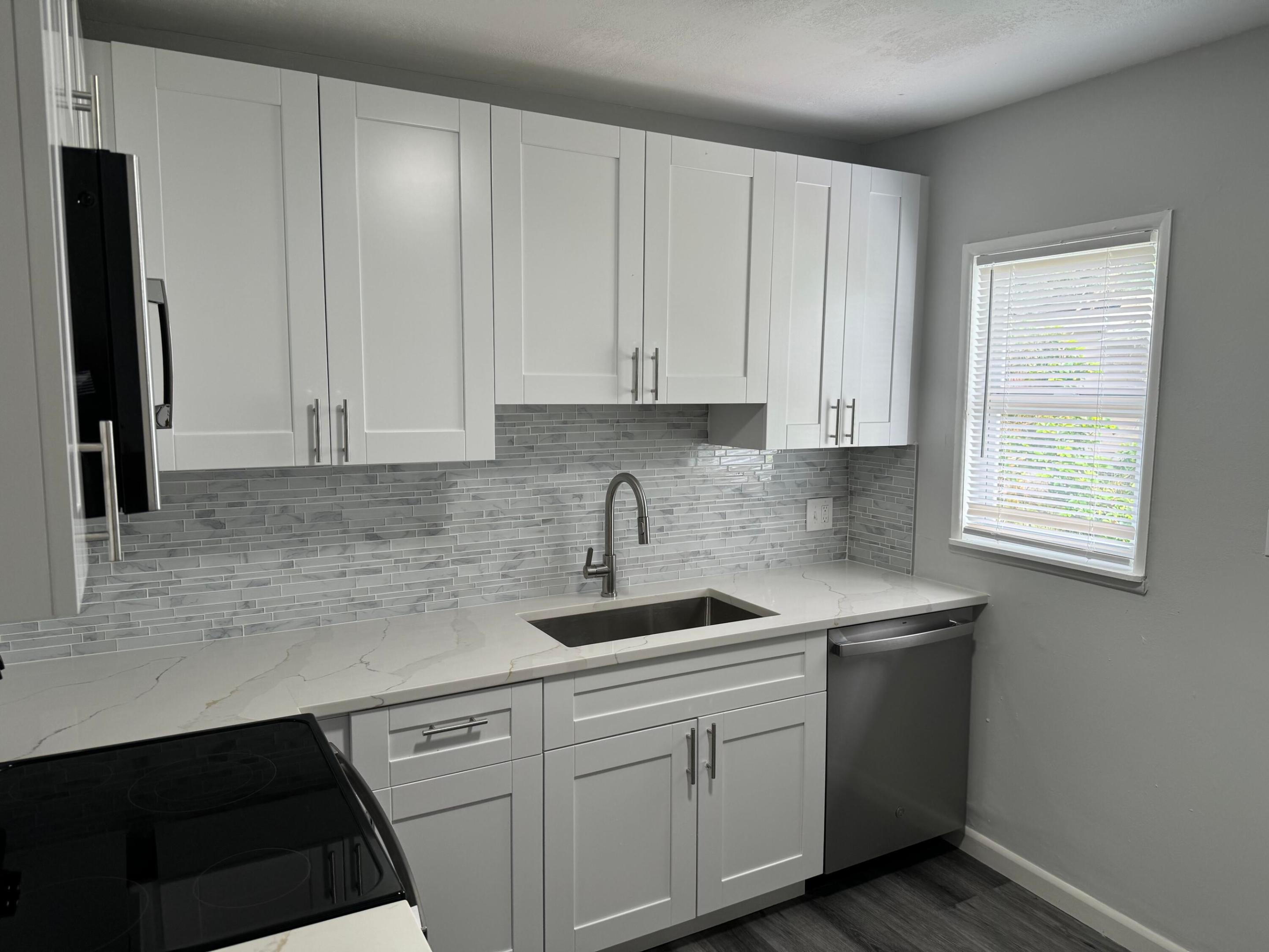 RIVER PARK UNIT 3 - Residential