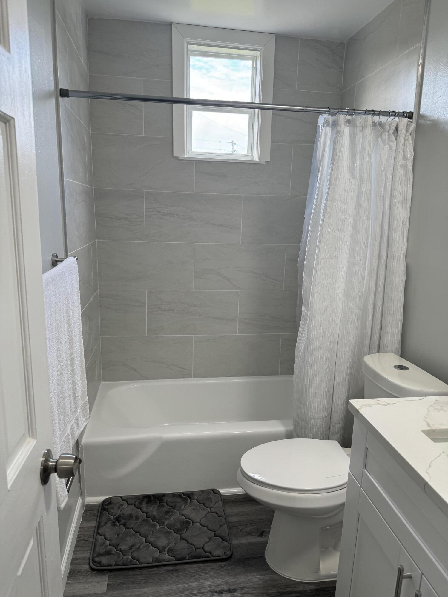 RIVER PARK UNIT 3 - Residential