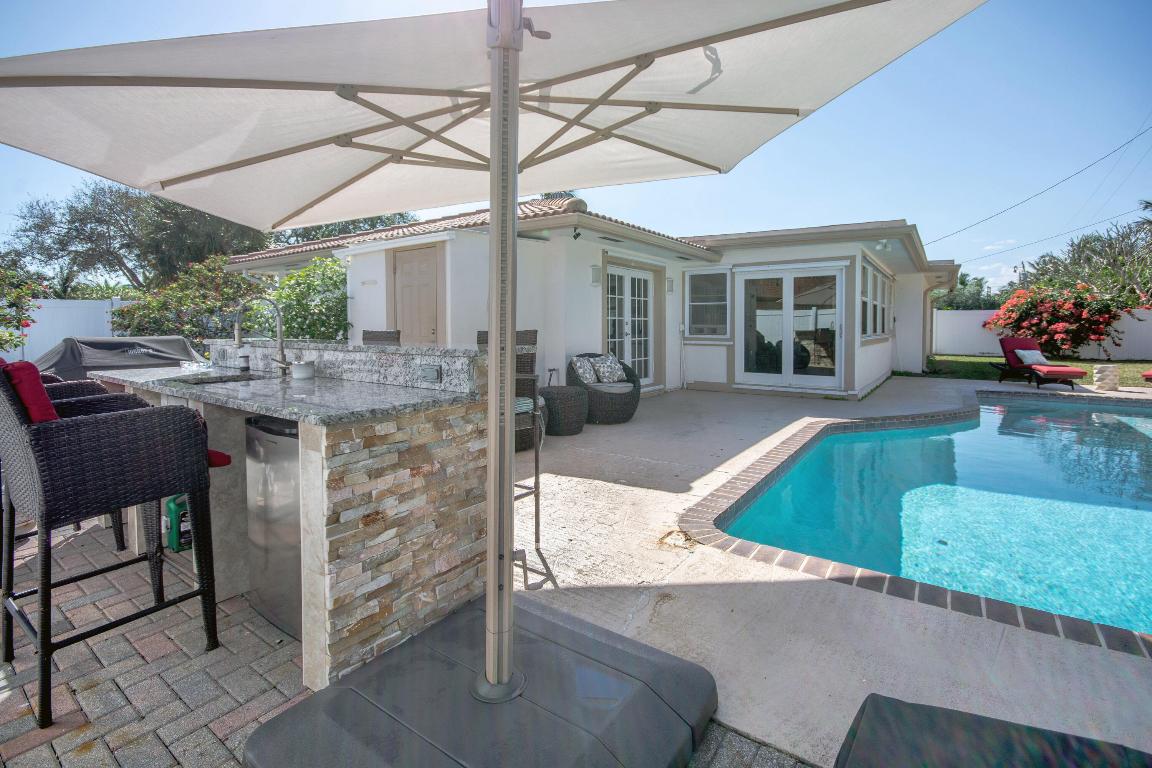 JUNO ISLES 3 - Residential Lease