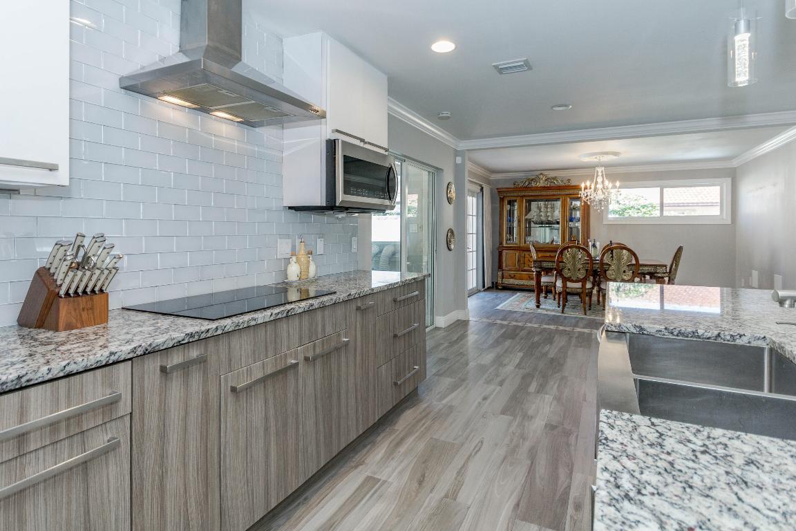 JUNO ISLES 3 - Residential Lease