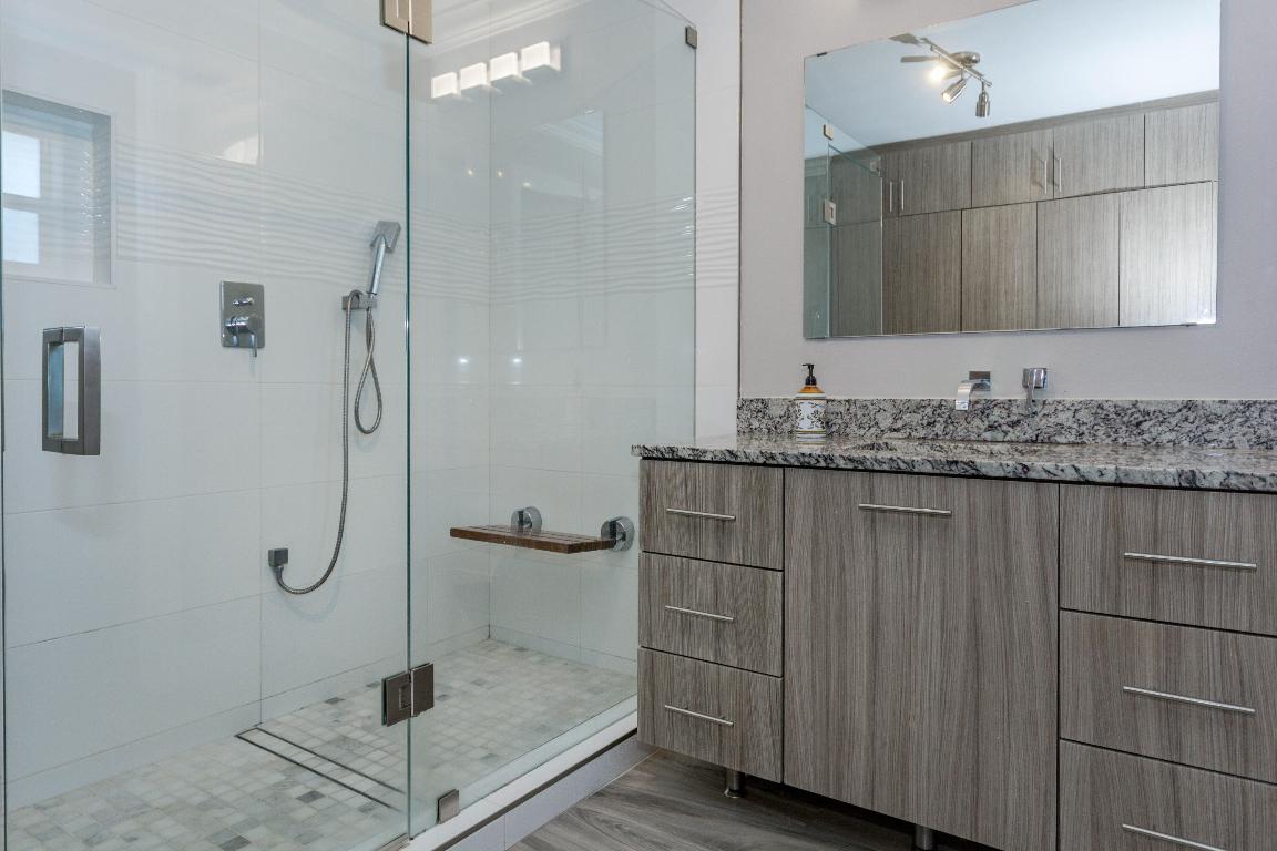 JUNO ISLES 3 - Residential Lease