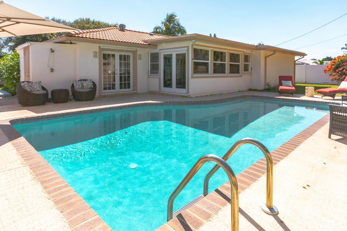 JUNO ISLES 3 - Residential Lease