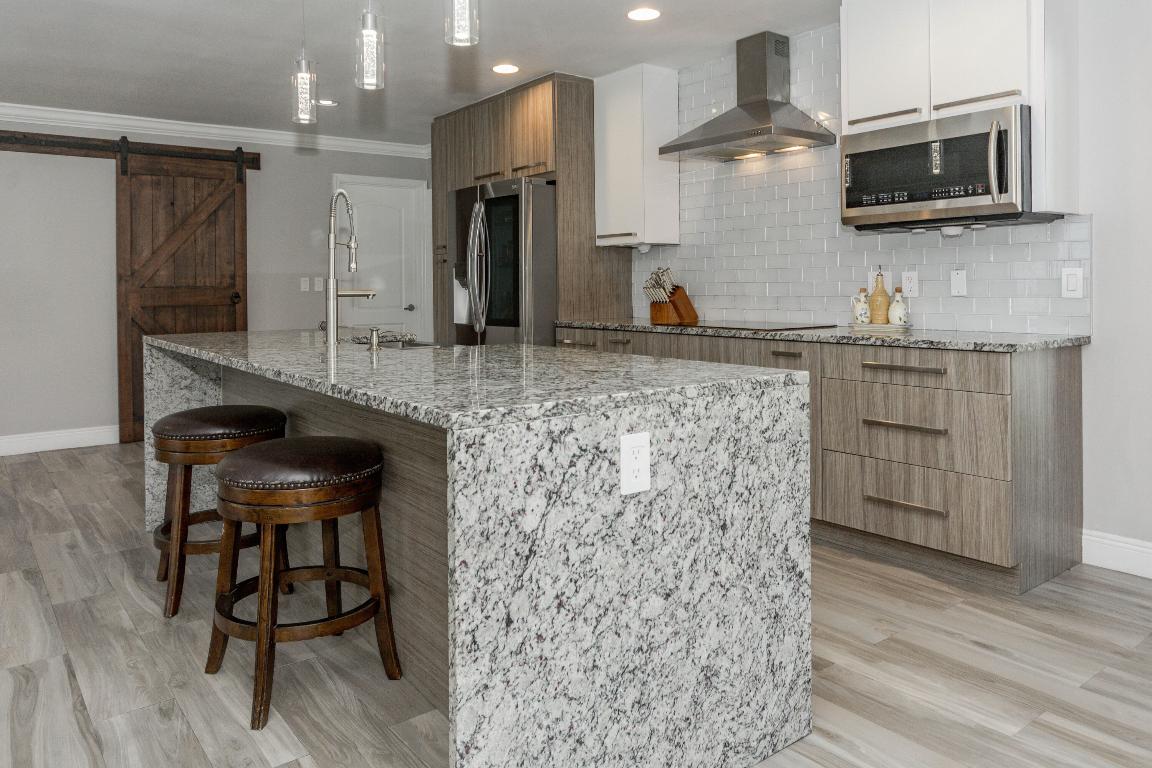 JUNO ISLES 3 - Residential Lease