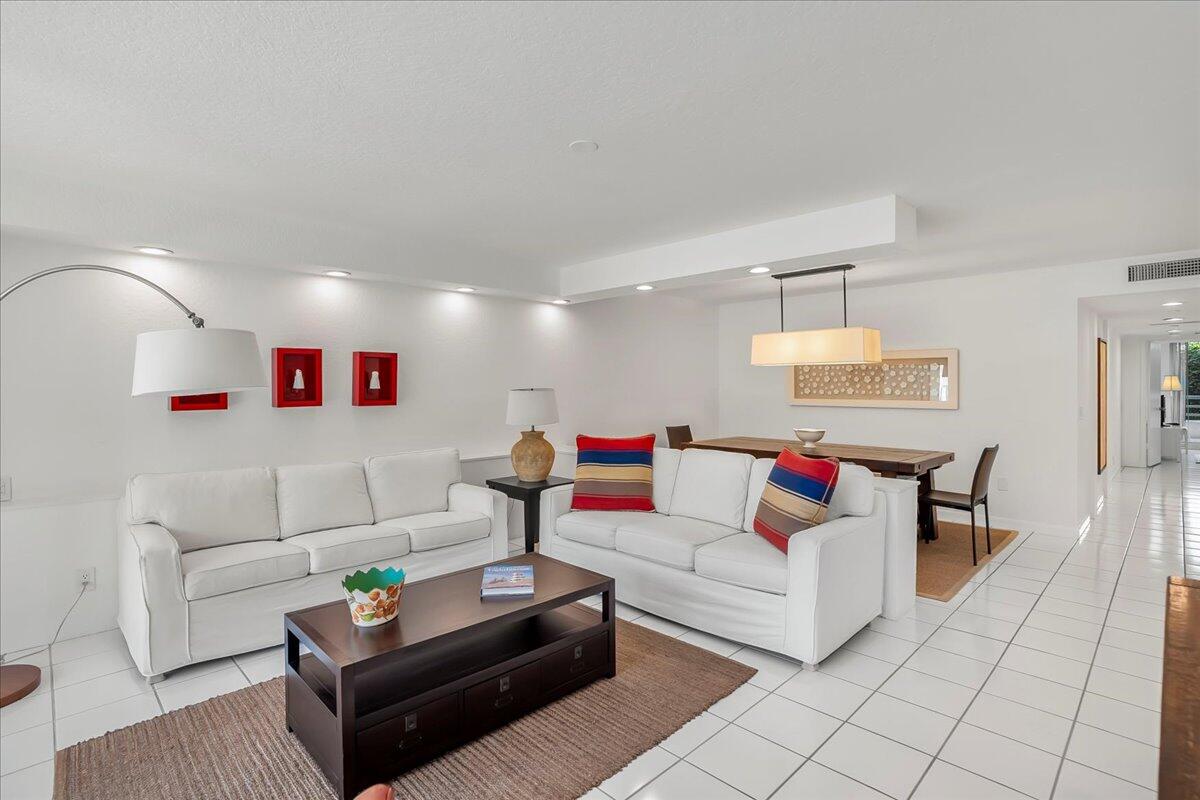 SEA RANCH CLUB OF BOCA II CONDO - Residential Lease