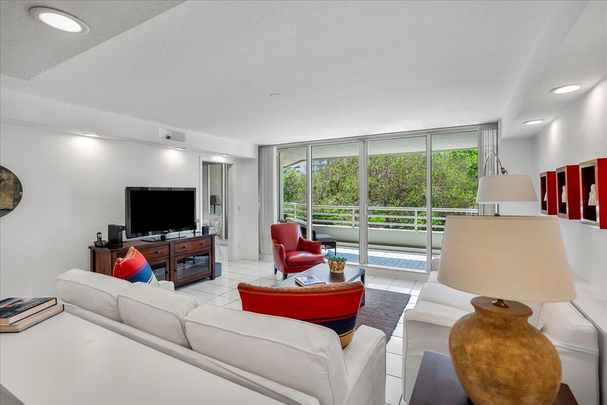 SEA RANCH CLUB OF BOCA II CONDO - Residential Lease