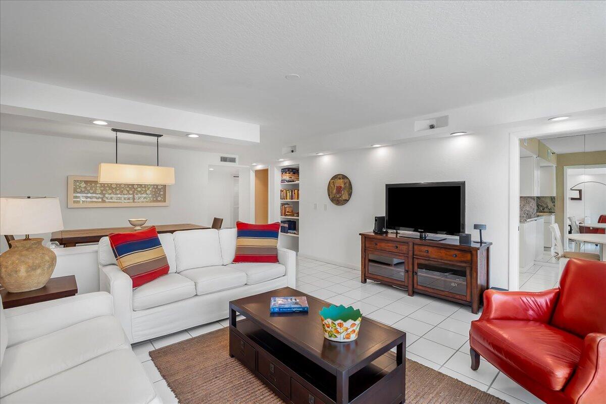 SEA RANCH CLUB OF BOCA II CONDO - Residential Lease