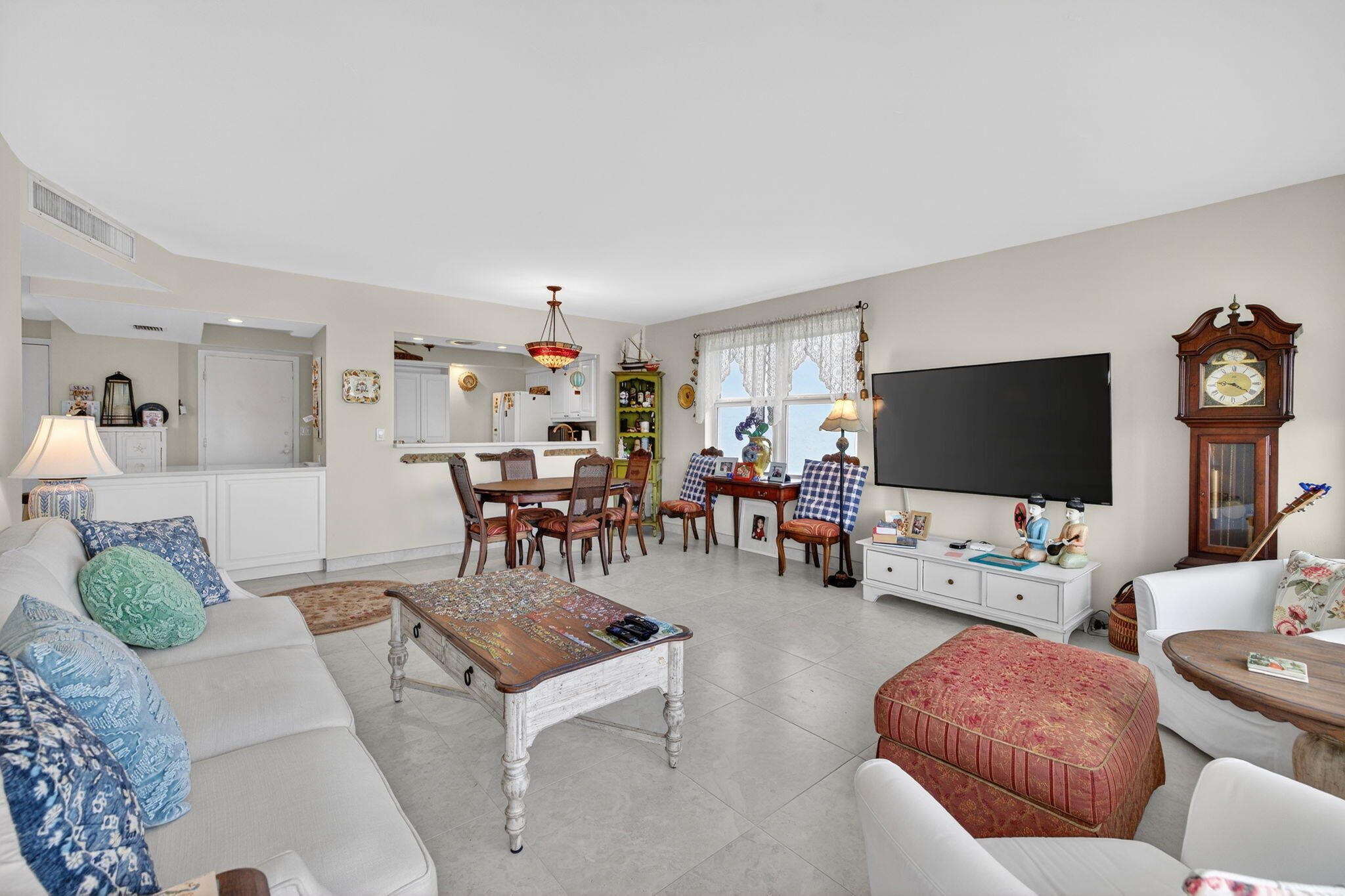 3333 NE 34th Street 1109