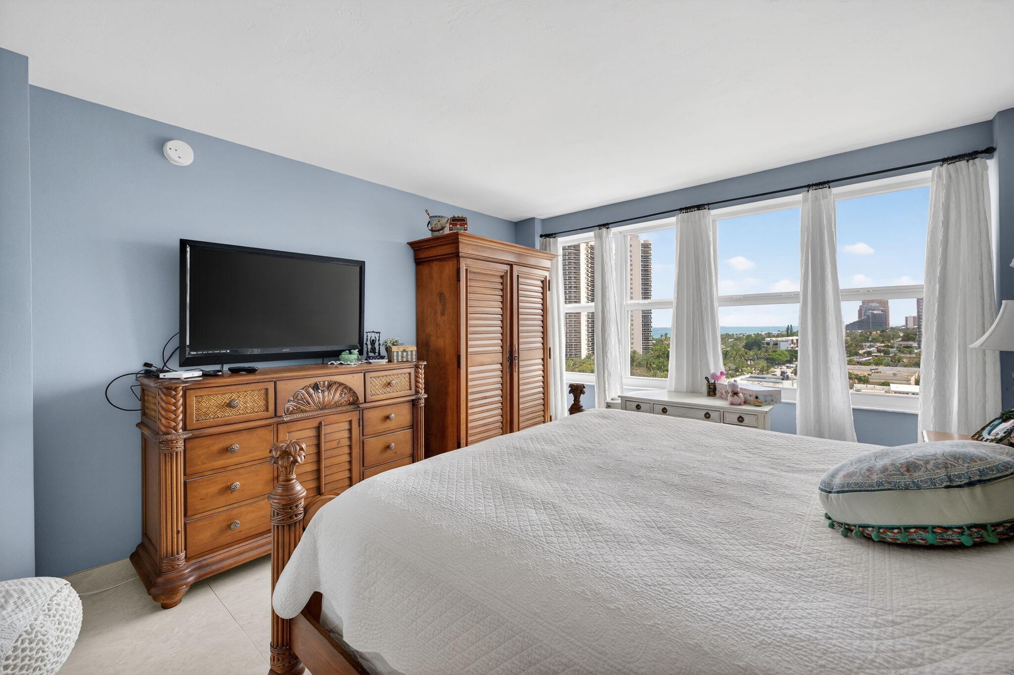 CORAL RIDGE TOWERS SOUTH CO-OP - Residential