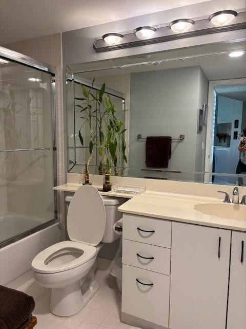 SUNRISE LAKES PHASE IV - Residential