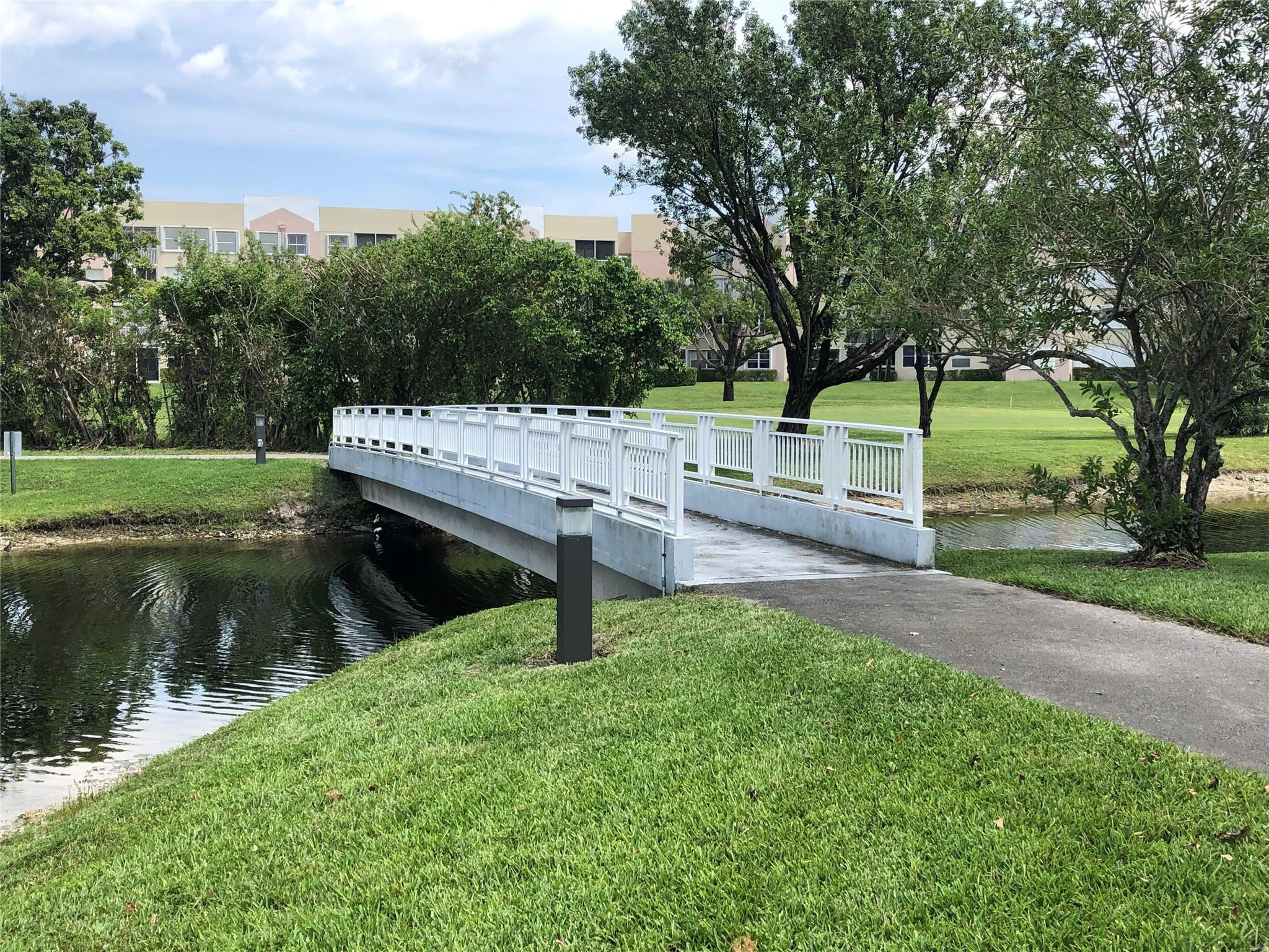 SUNRISE LAKES PHASE IV - Residential