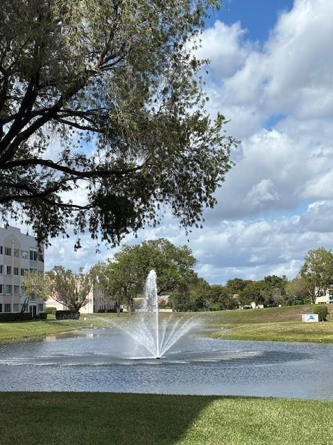 SUNRISE LAKES PHASE IV - Residential