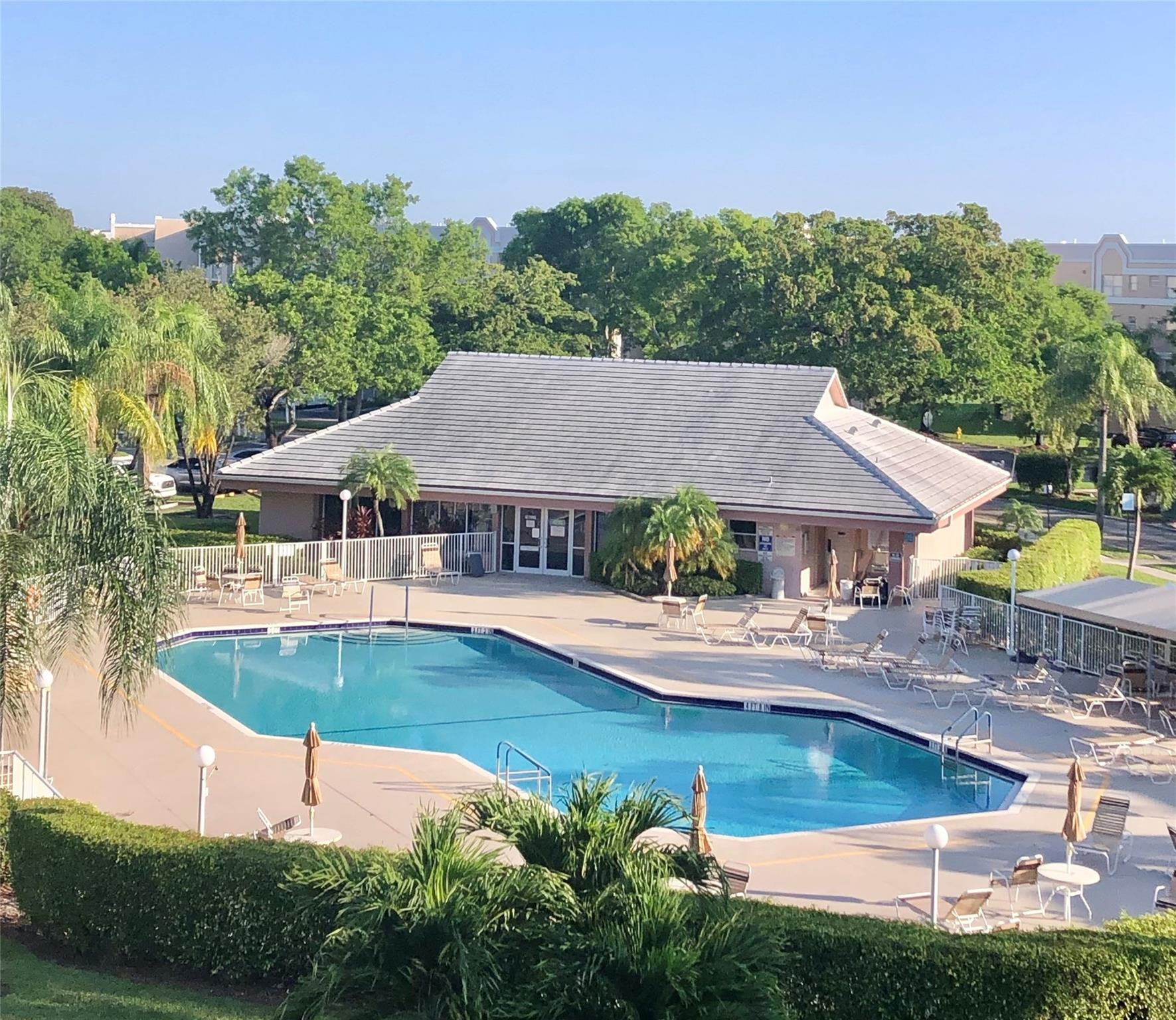 SUNRISE LAKES PHASE IV - Residential