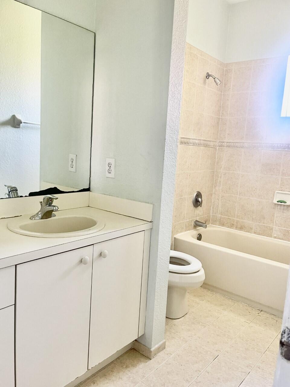 AZTEC PLAT - Residential Lease