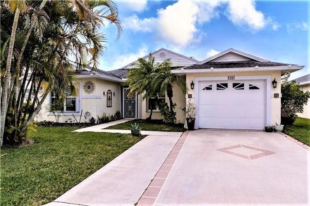 Photo of 6707 Alheli, Fort Pierce, FL 34951 (MLS # R10901477)