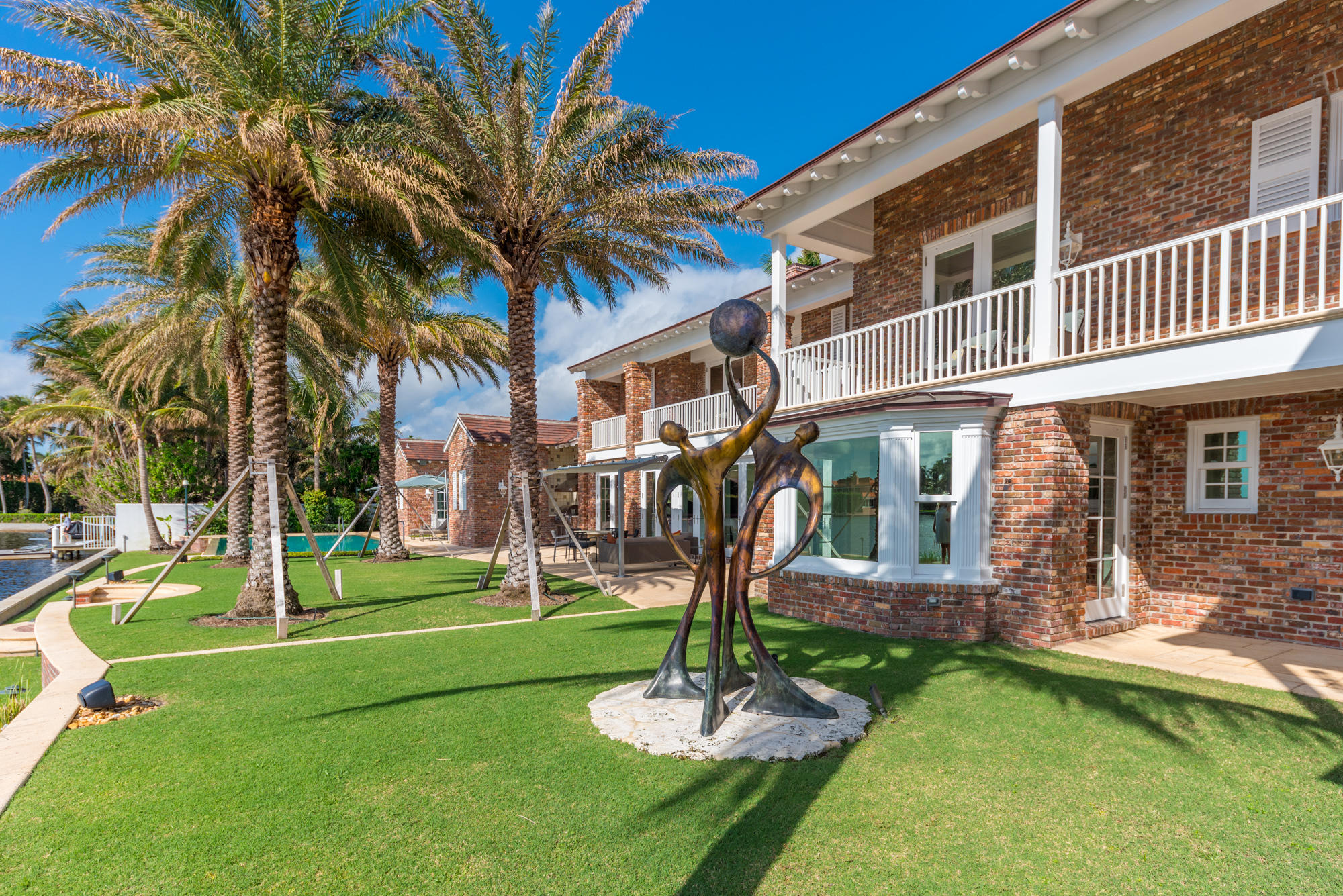 ISLAND RD DEV REV - Residential