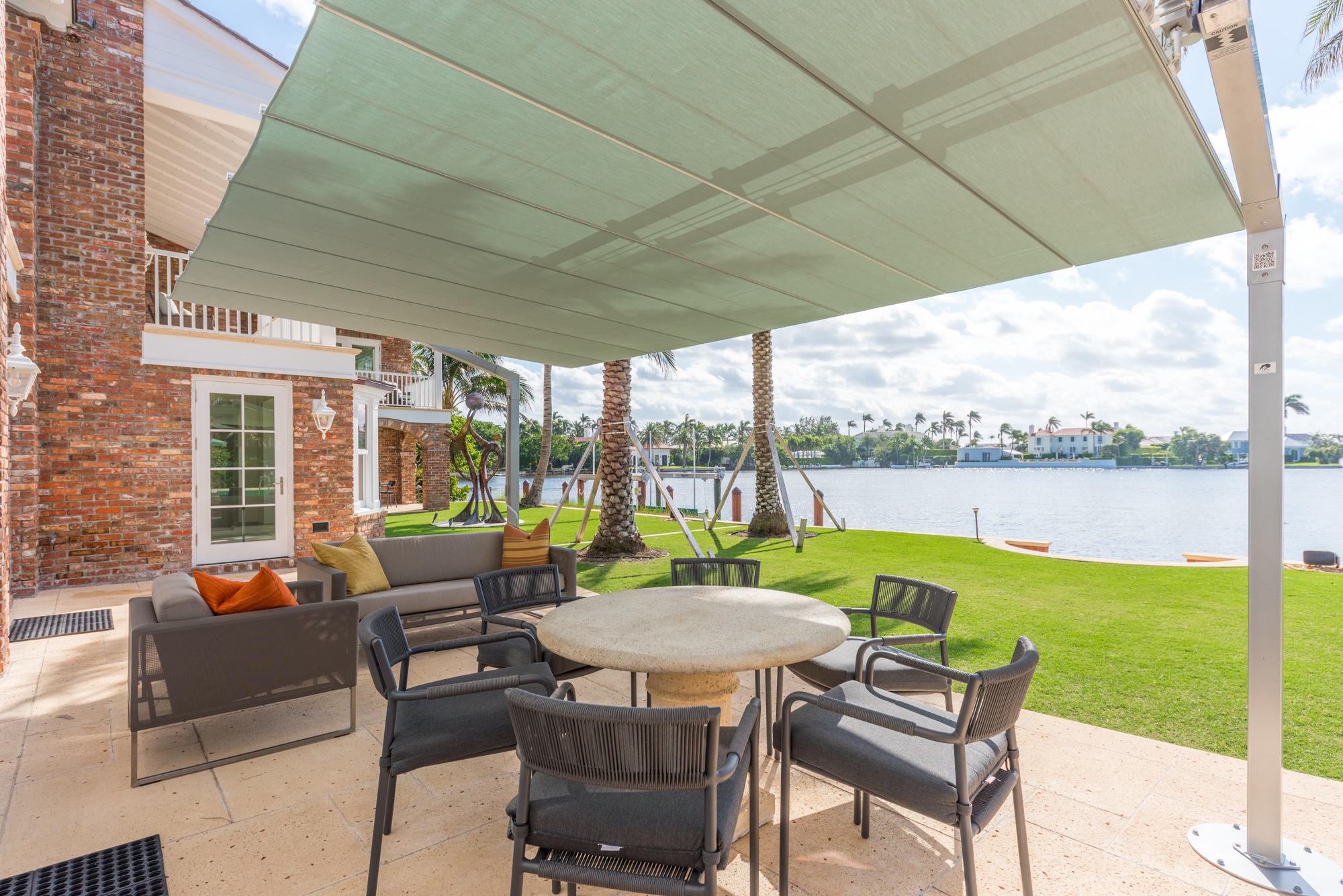 ISLAND RD DEV REV - Residential