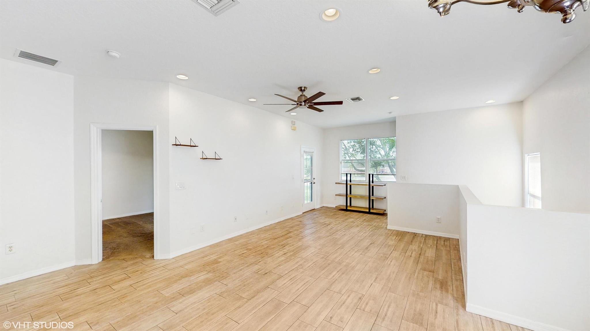 3036 Grandiflora Drive