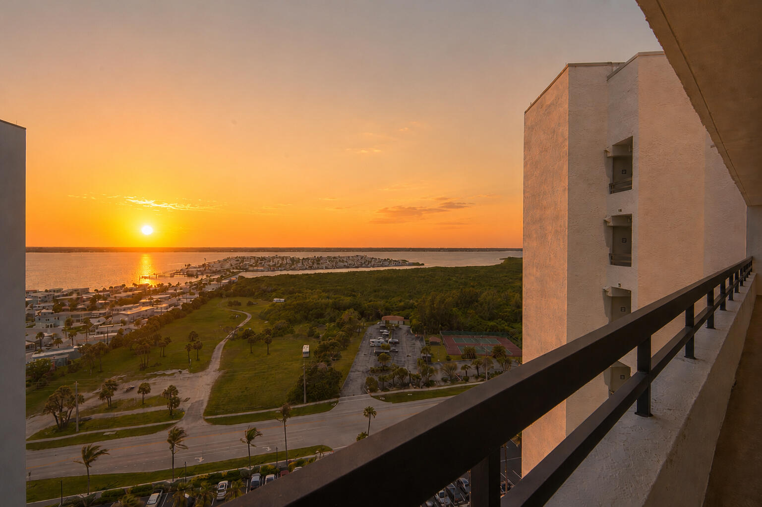 PRINCESS OF HUTCHINSON ISLAND - Residential