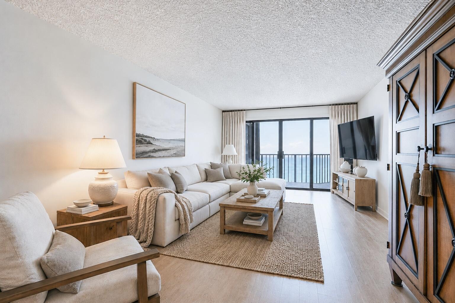 PRINCESS OF HUTCHINSON ISLAND - Residential
