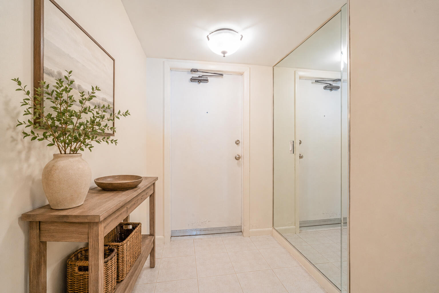 PRINCESS OF HUTCHINSON ISLAND - Residential