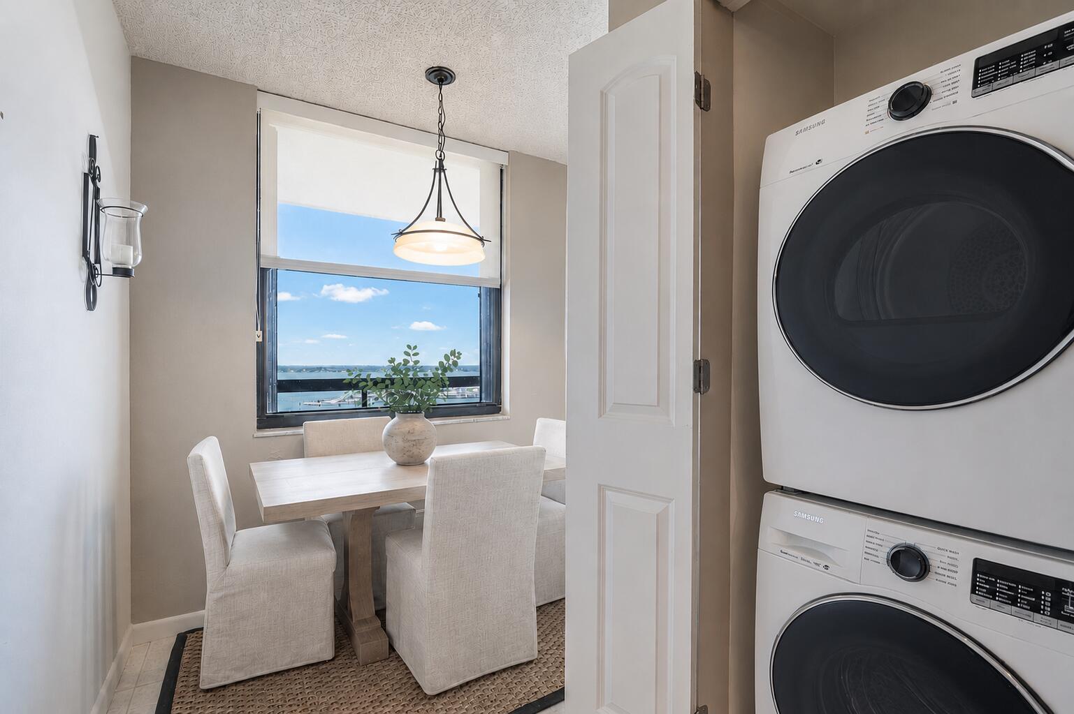 PRINCESS OF HUTCHINSON ISLAND - Residential