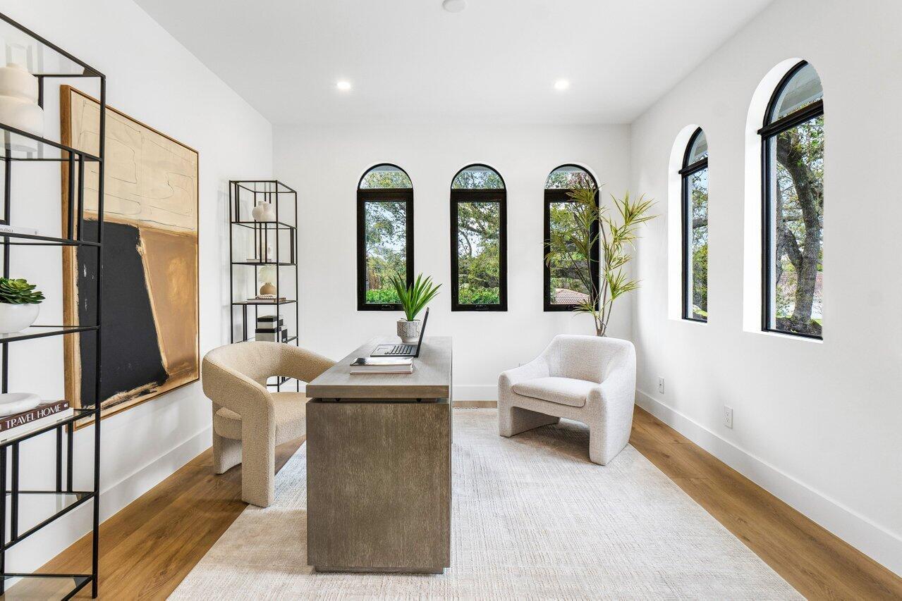 PALM BEACH FARMS CO 10 - Residential