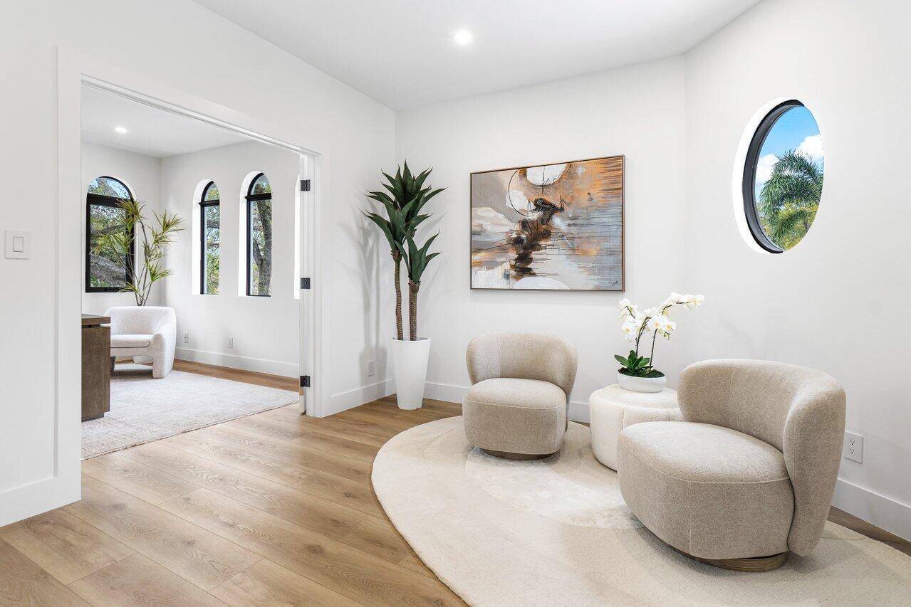 PALM BEACH FARMS CO 10 - Residential