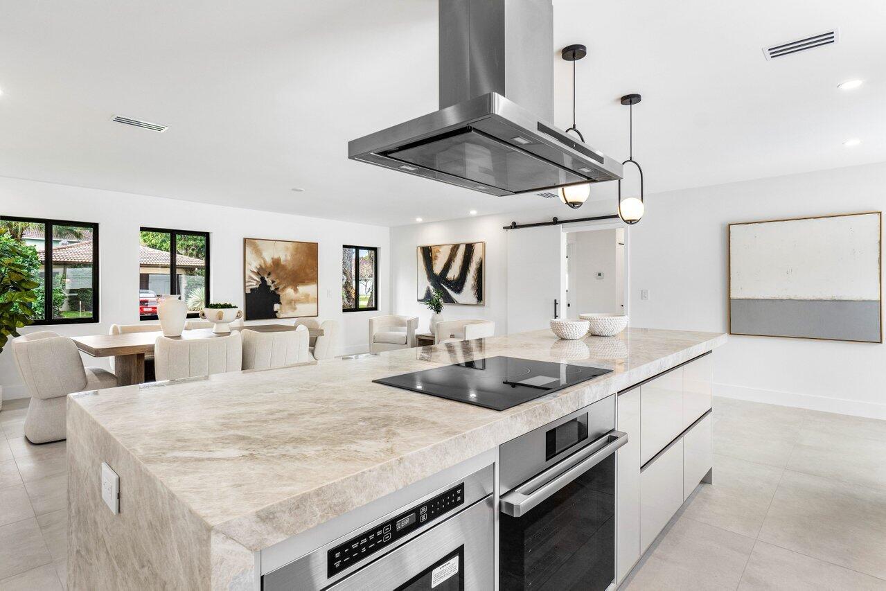 PALM BEACH FARMS CO 10 - Residential