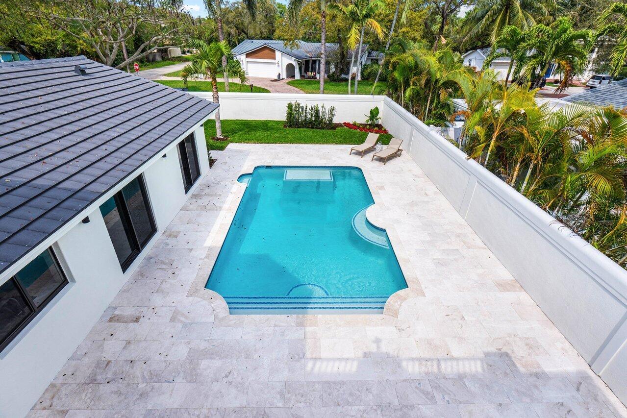 PALM BEACH FARMS CO 10 - Residential