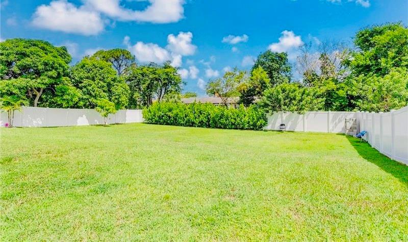 ROYAL PINES EST - Residential