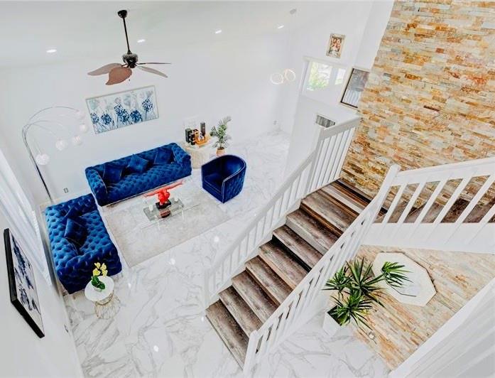 ROYAL PINES EST - Residential