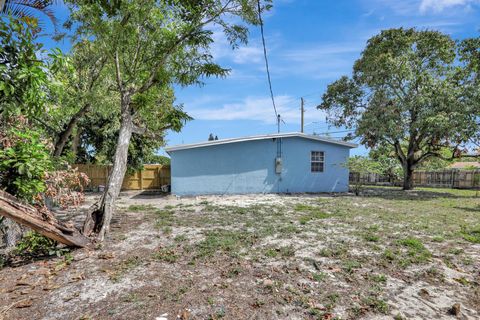 A home in Deerfield Beach