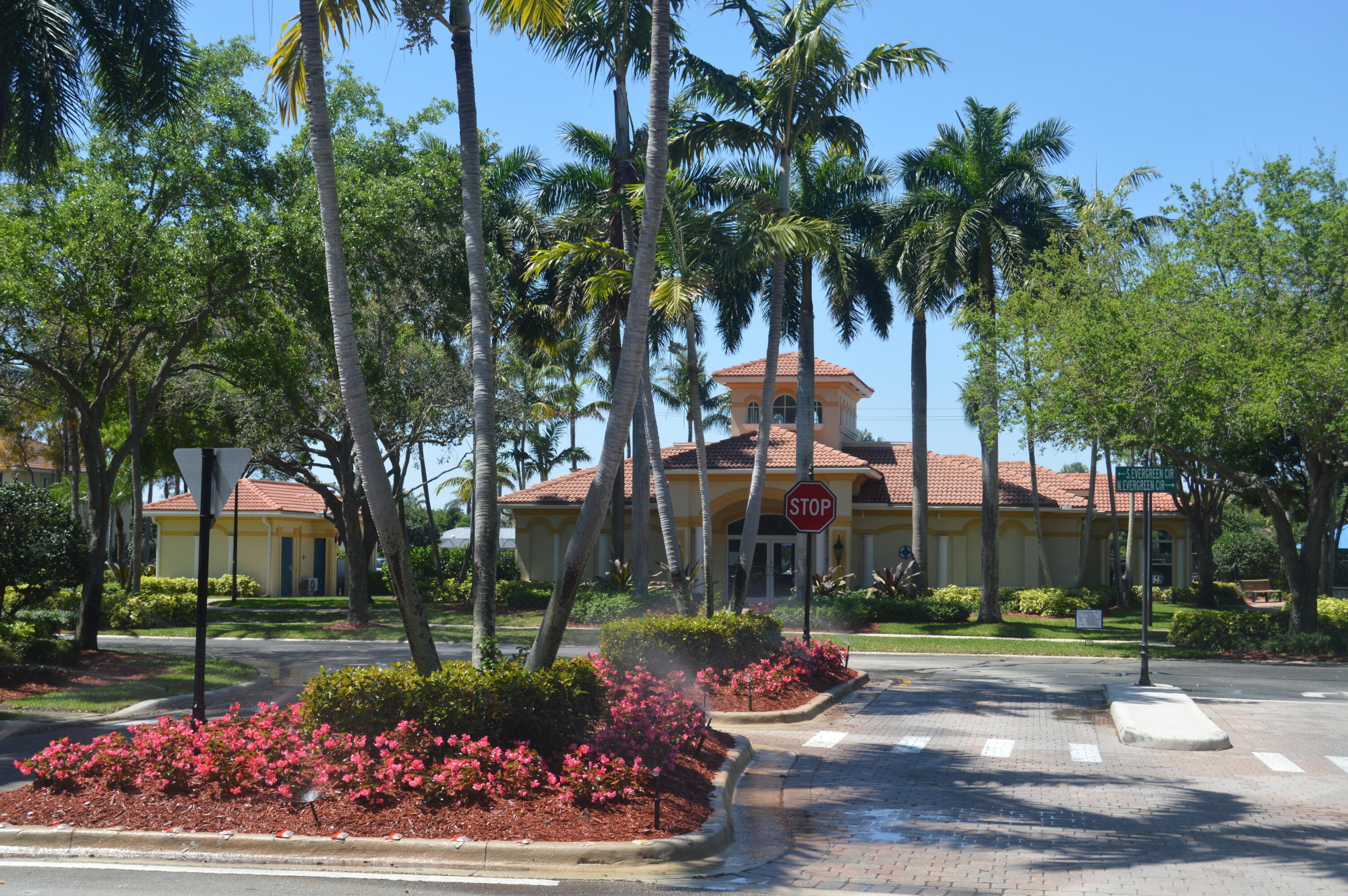 QUANTUM PARK TOWNHOMES - Residential